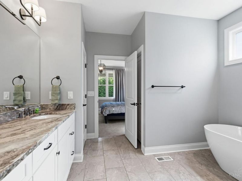 9815 Orchard Trail, Montgomery, OH 45242 Photo 20