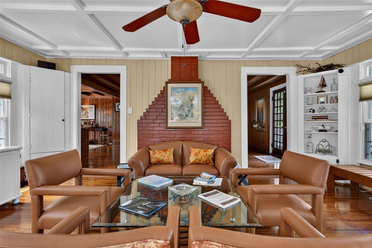 4451 Charles Lane, Sarasota, FL 34234 Photo