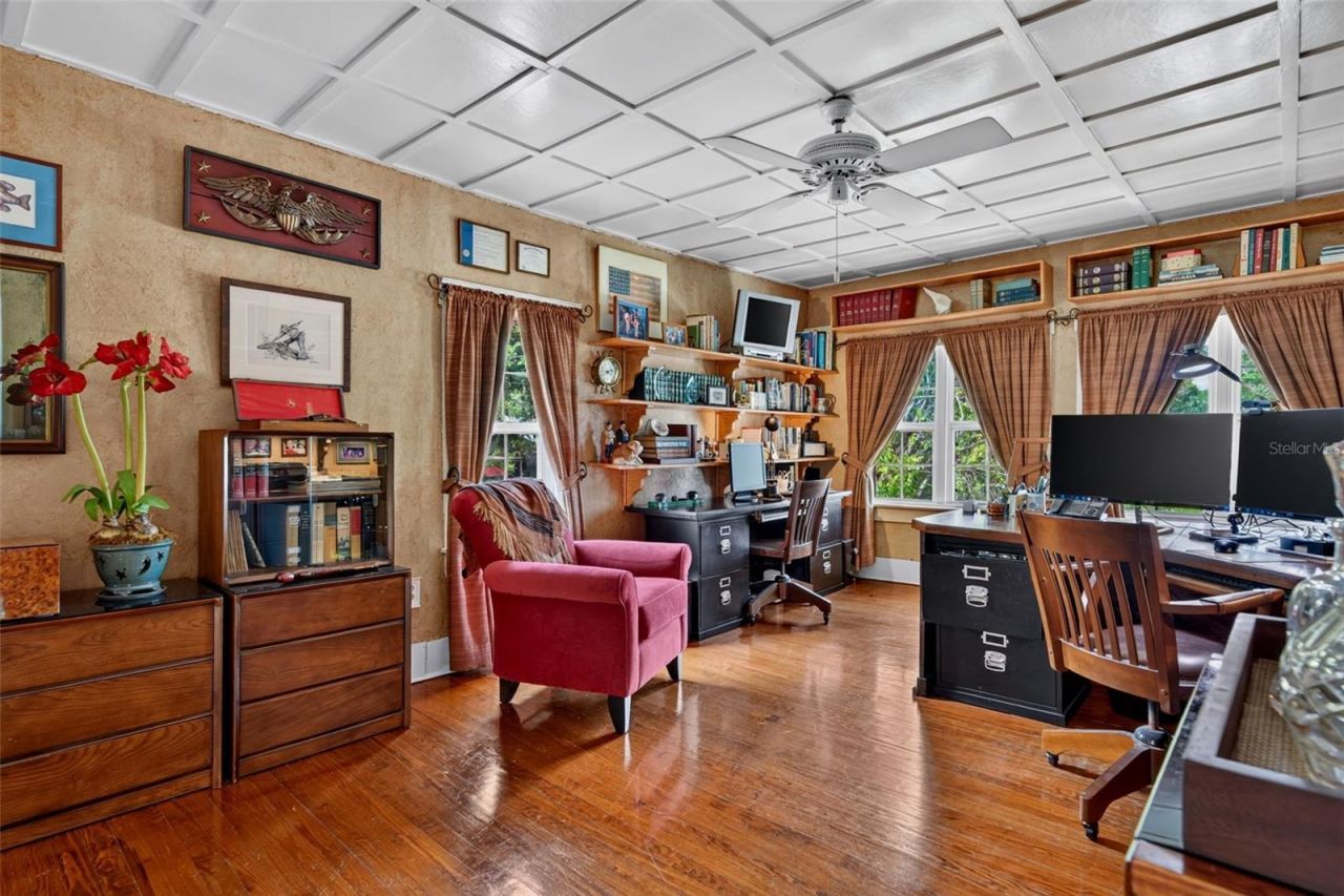 4451 Charles Lane, Sarasota, FL 34234 Photo