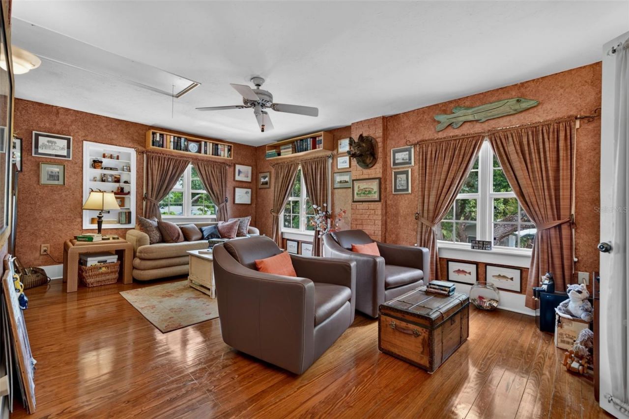 4451 Charles Lane, Sarasota, FL 34234 Photo