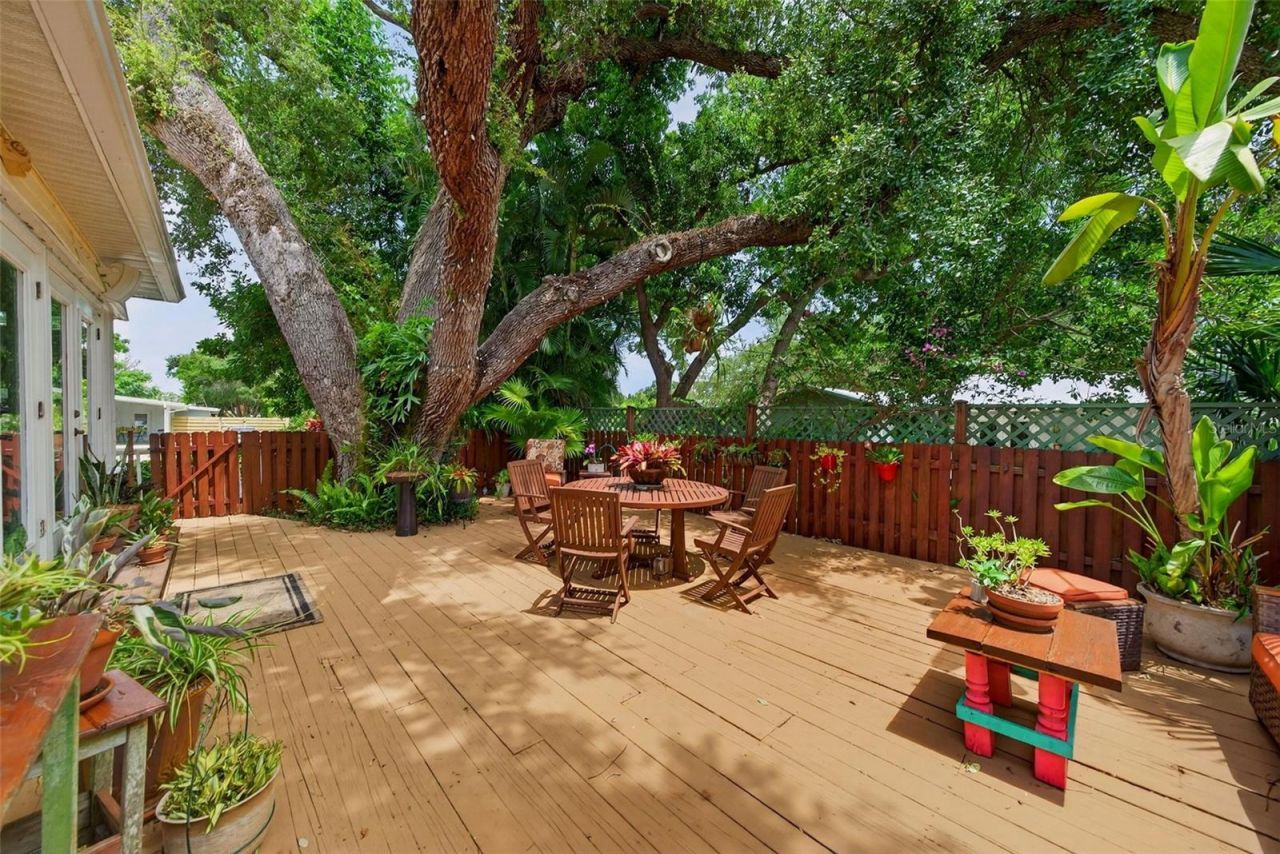 4451 Charles Lane, Sarasota, FL 34234 Photo