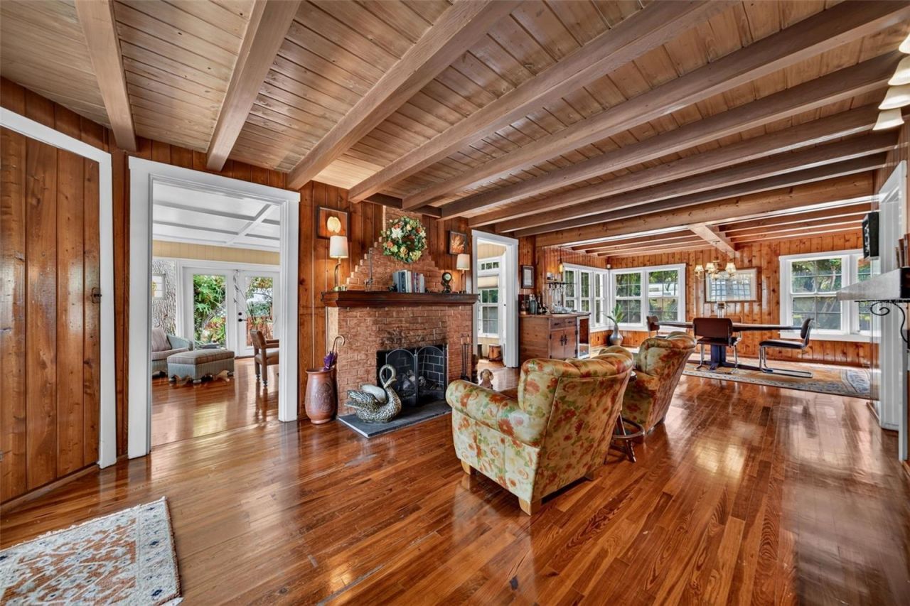 4451 Charles Lane, Sarasota, FL 34234 Photo