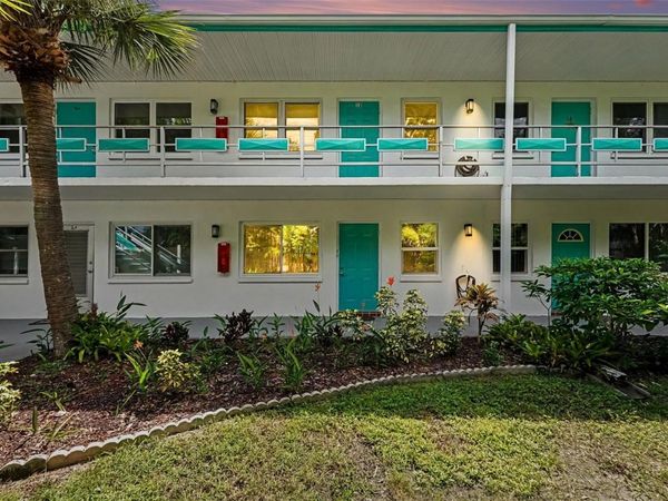 6100 21ST STREET N, Unit 3, ST PETERSBURG, FL 33714