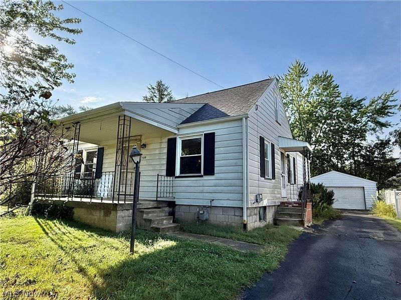 135 Beechwood, Youngstown, OH 44512 Photo 1