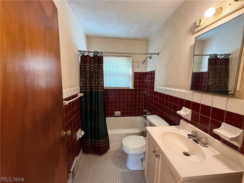 135 Beechwood, Youngstown, OH 44512 Photo 15