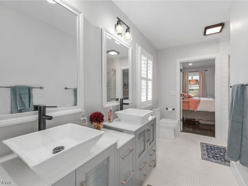 6204 W Clinton Avenue, Cleveland, OH 44102 Photo 31