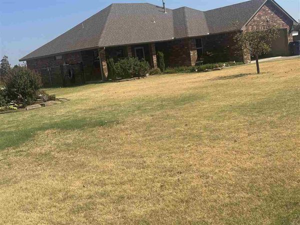 1880 Ken Drive, Guthrie, OK 73044