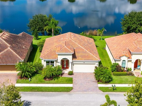 1728 Berkshire Circle SW, Vero Beach, FL 32968