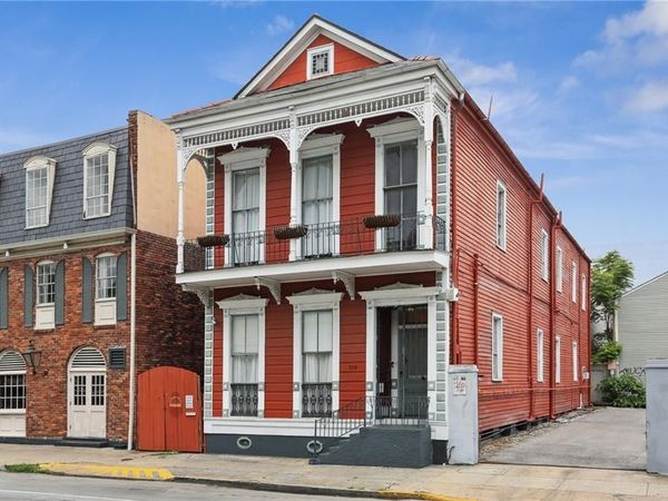 914 N RAMPART Street, New Orleans, LA 70116