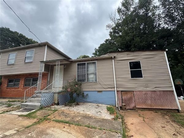 6186 Holiday Boulevard , Forest Park, GA 30297