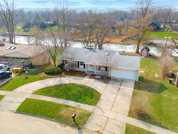 21918 Knudsen Drive , Grosse Ile Township, Mi 48138
