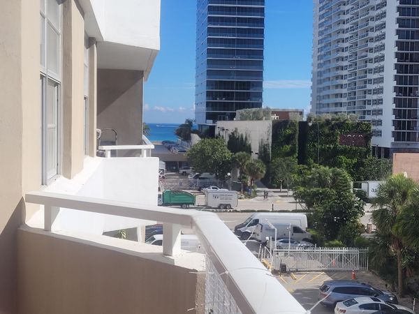 1985 S OCEAN Drive, Unit 3A, Hallandale Beach, FL 33009
