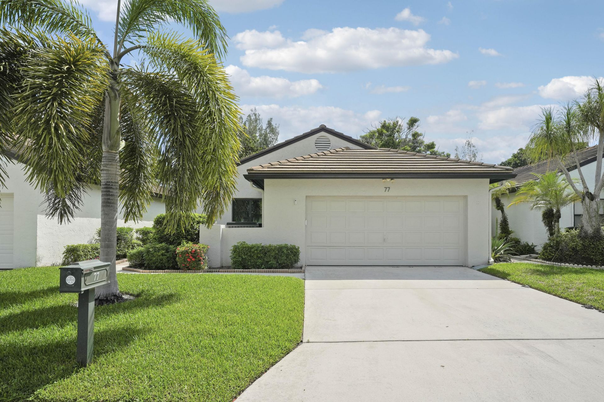 77 Ironwood Way N, Palm Beach Gardens, FL 33418 Photo