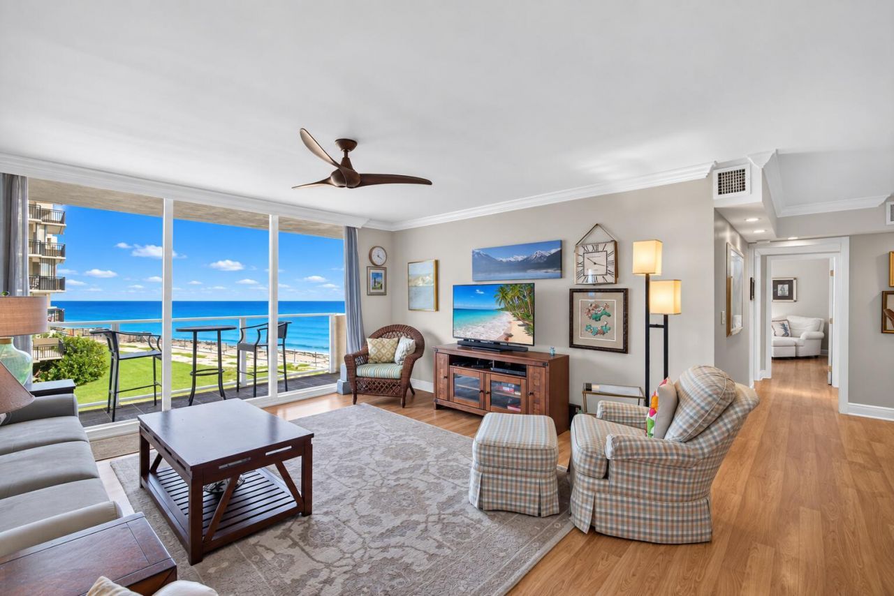 5440 N Ocean Drive, Unit 304, Singer Island, FL 33404 Photo