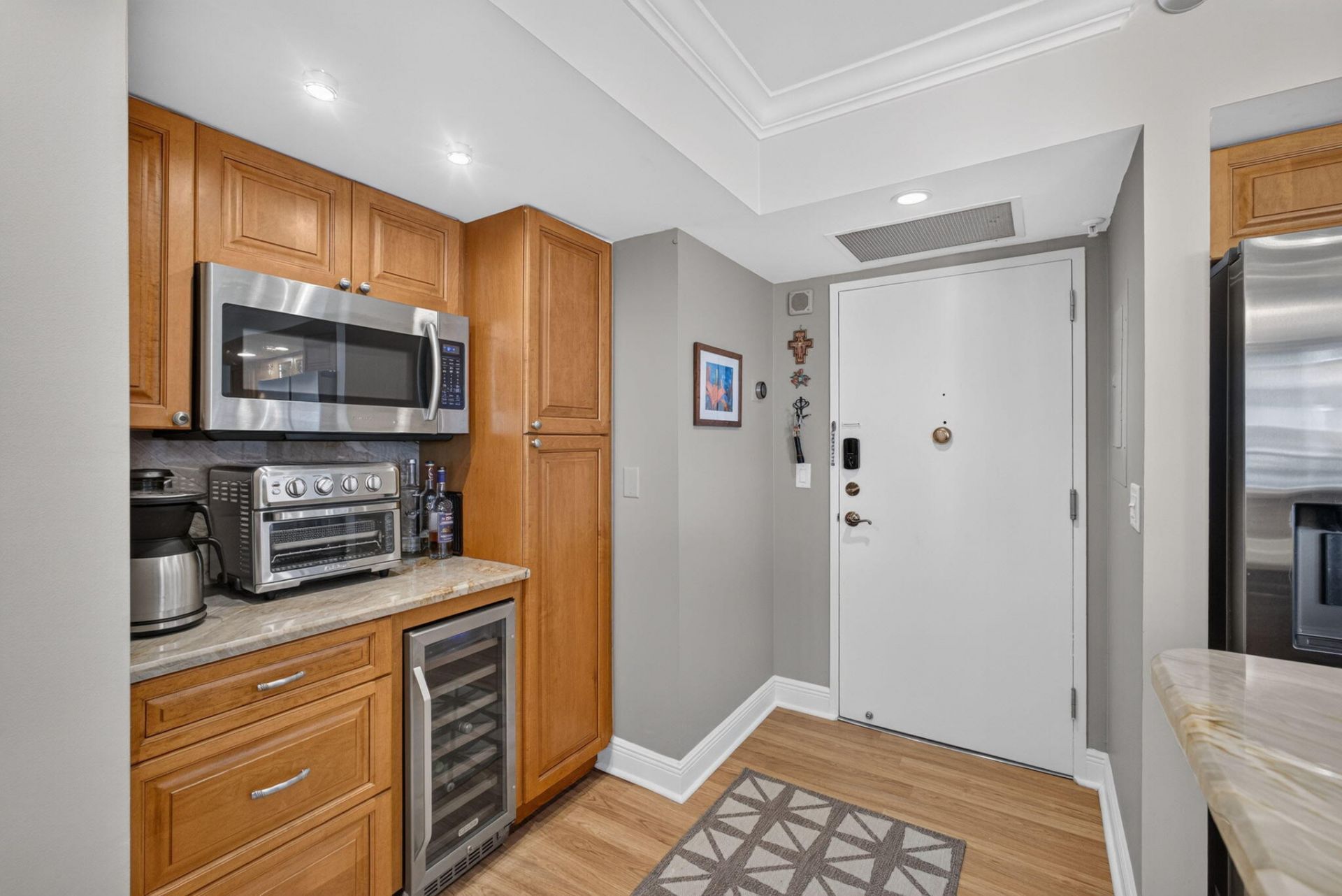 5440 N Ocean Drive, Unit 304, Singer Island, FL 33404 Photo