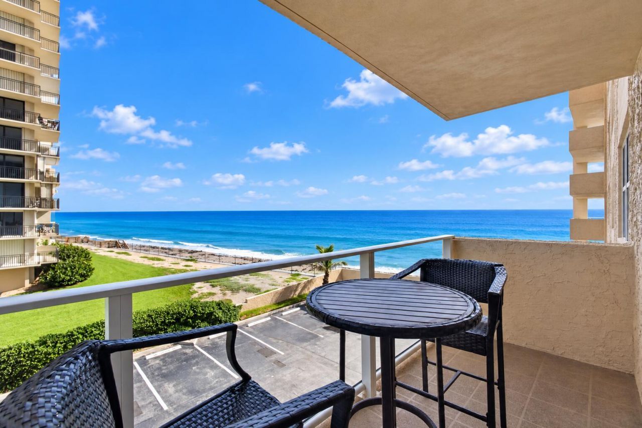 5440 N Ocean Drive, Unit 304, Singer Island, FL 33404 Photo