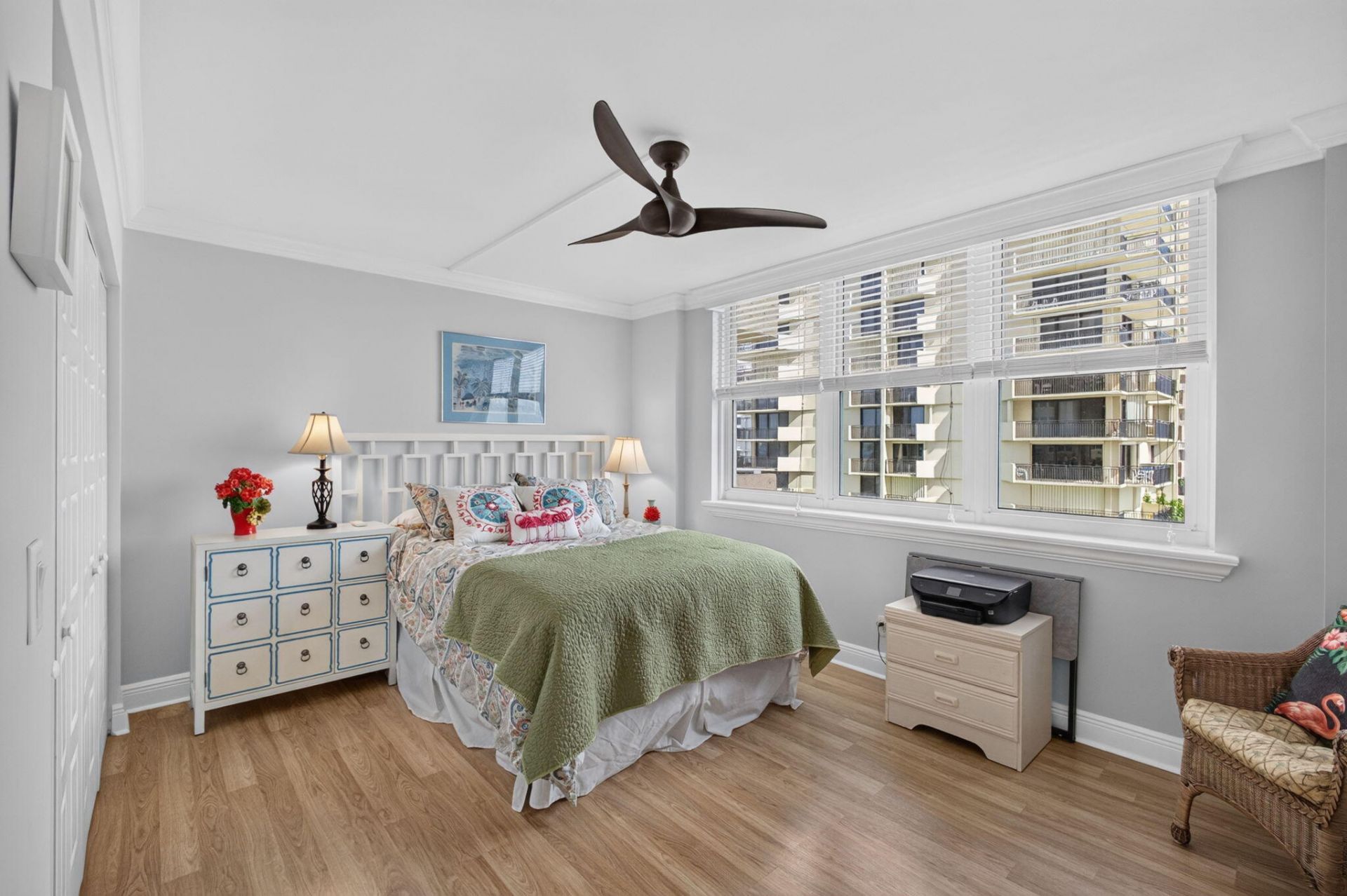 5440 N Ocean Drive, Unit 304, Singer Island, FL 33404 Photo
