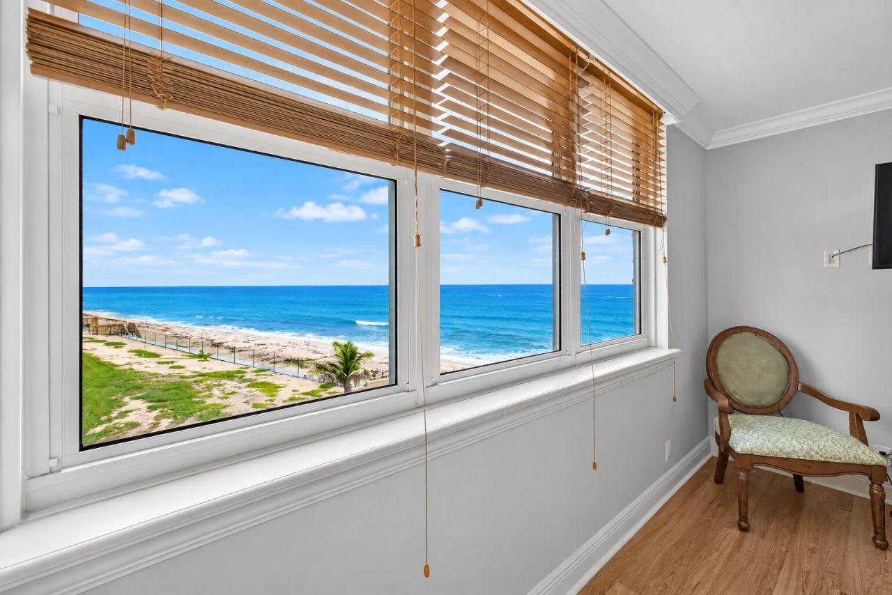 5440 N Ocean Drive, Unit 304, Singer Island, FL 33404 Photo