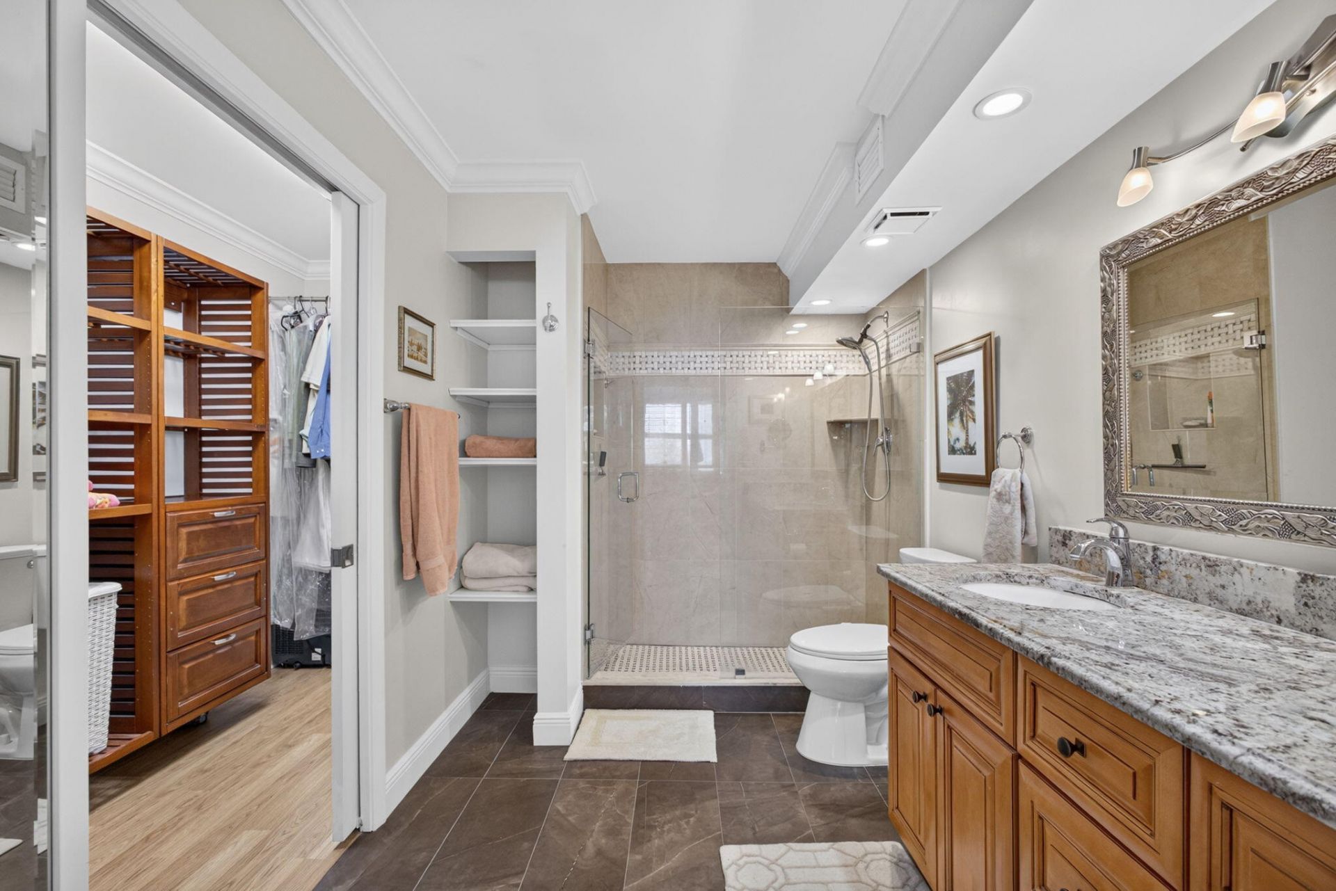 5440 N Ocean Drive, Unit 304, Singer Island, FL 33404 Photo