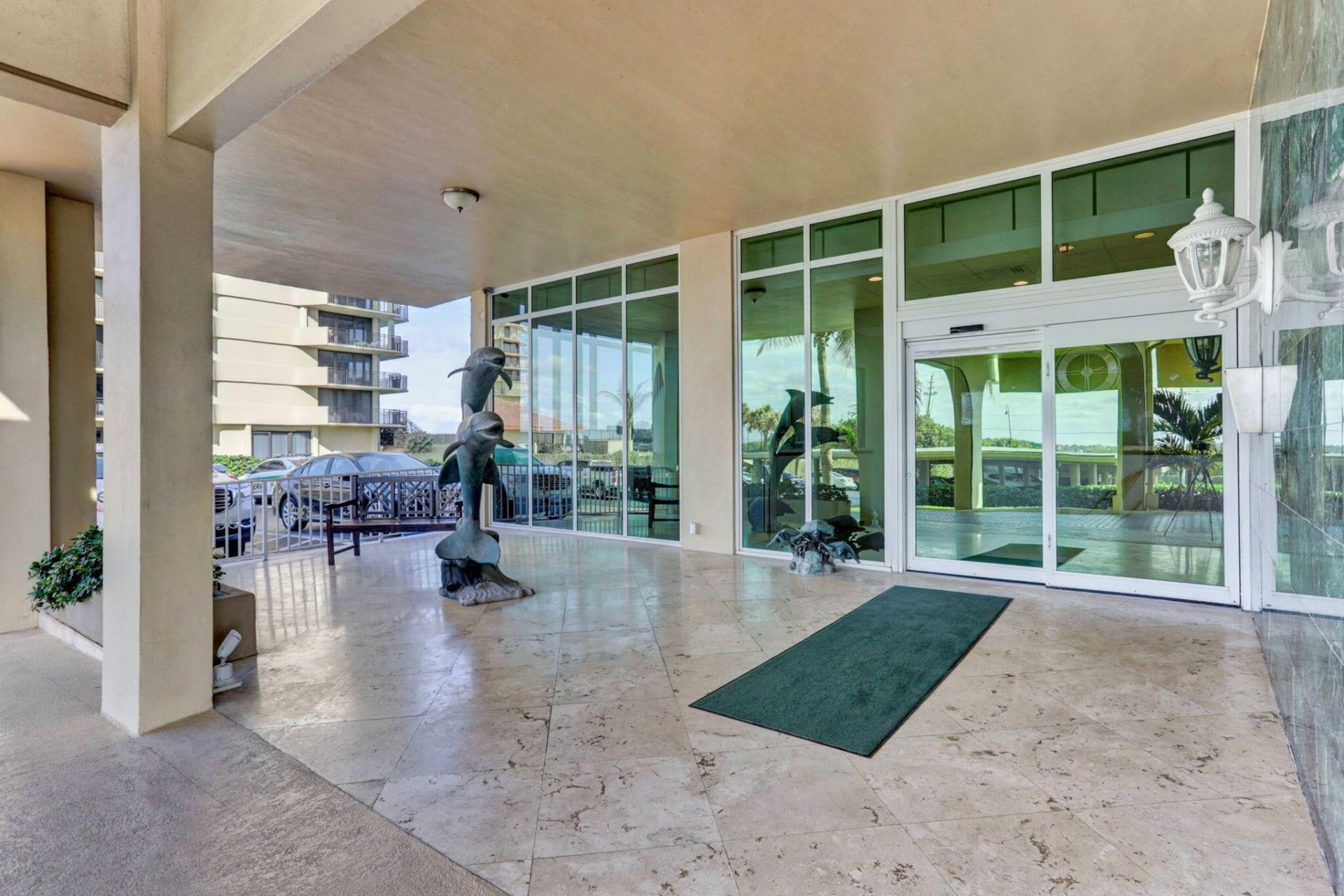 5440 N Ocean Drive, Unit 304, Singer Island, FL 33404 Photo