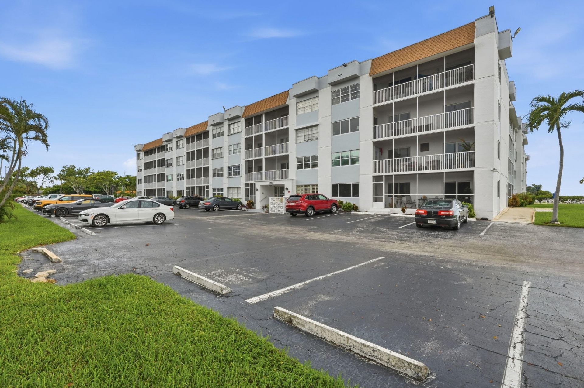 1516 S Lakeside Drive, Unit 408, Lake Worth Beach, FL 33460 Photo