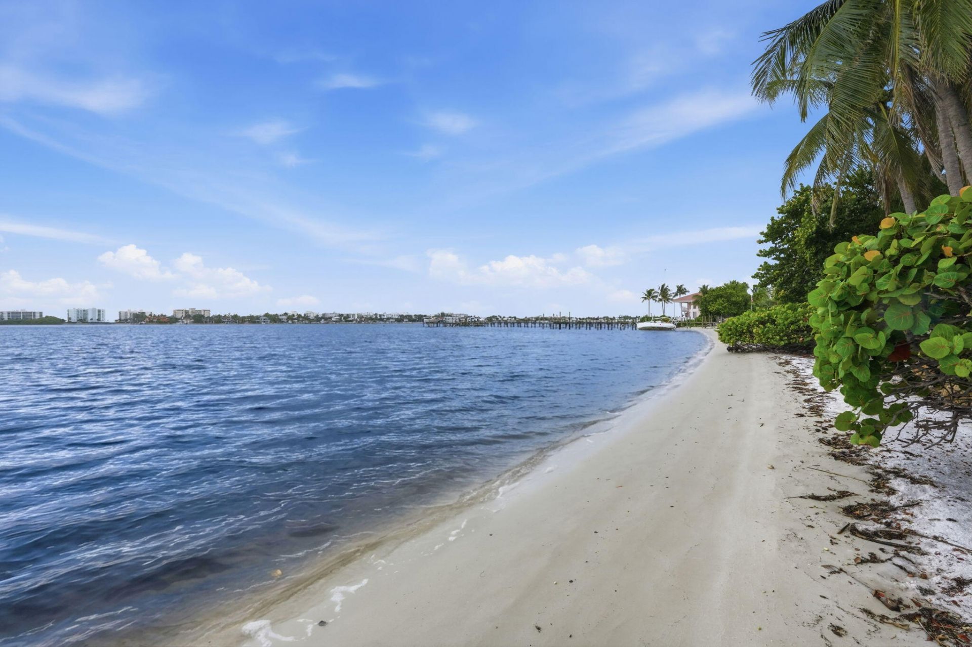 1516 S Lakeside Drive, Unit 408, Lake Worth Beach, FL 33460 Photo
