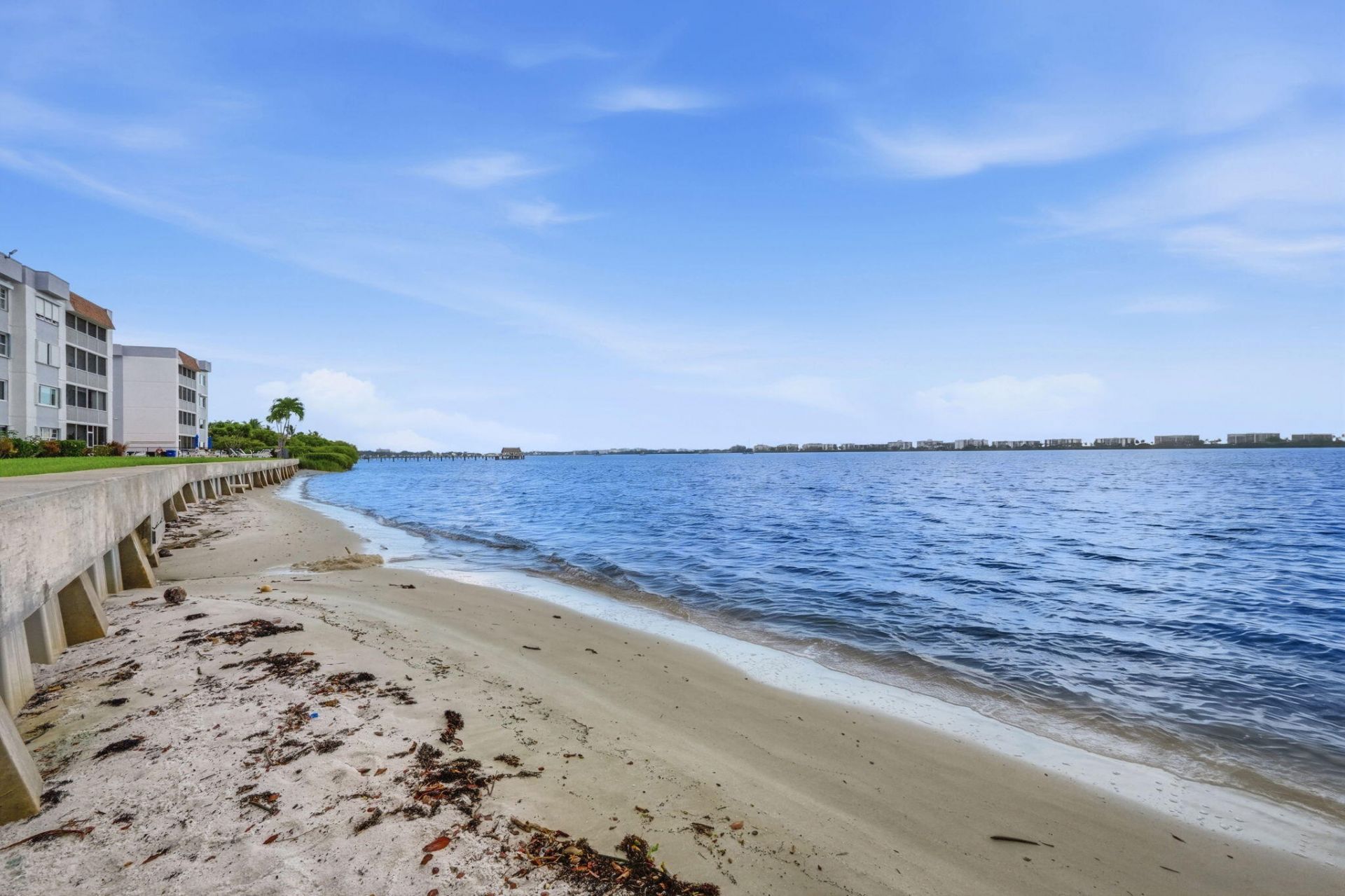 1516 S Lakeside Drive, Unit 408, Lake Worth Beach, FL 33460 Photo