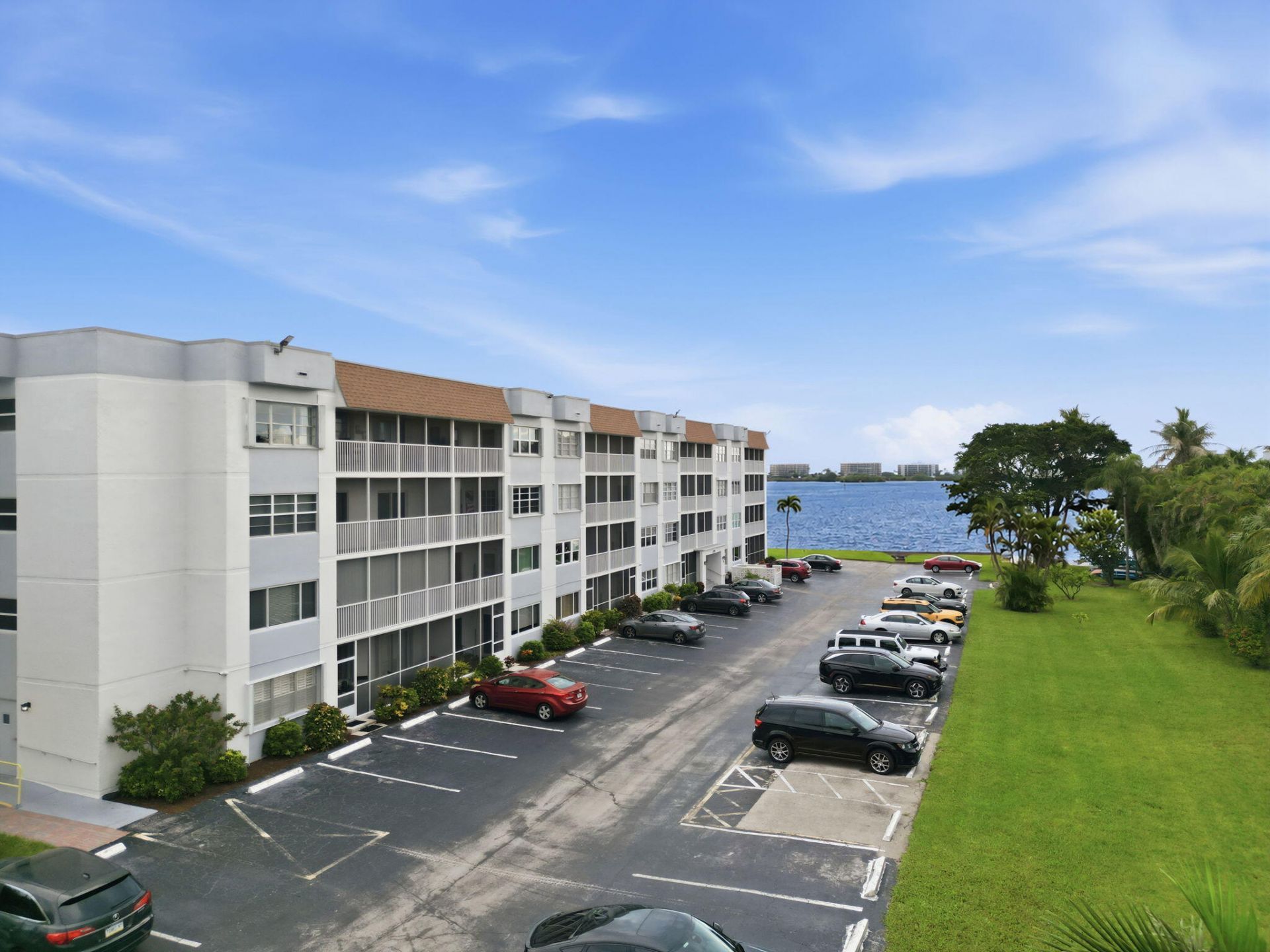 1516 S Lakeside Drive, Unit 408, Lake Worth Beach, FL 33460 Photo