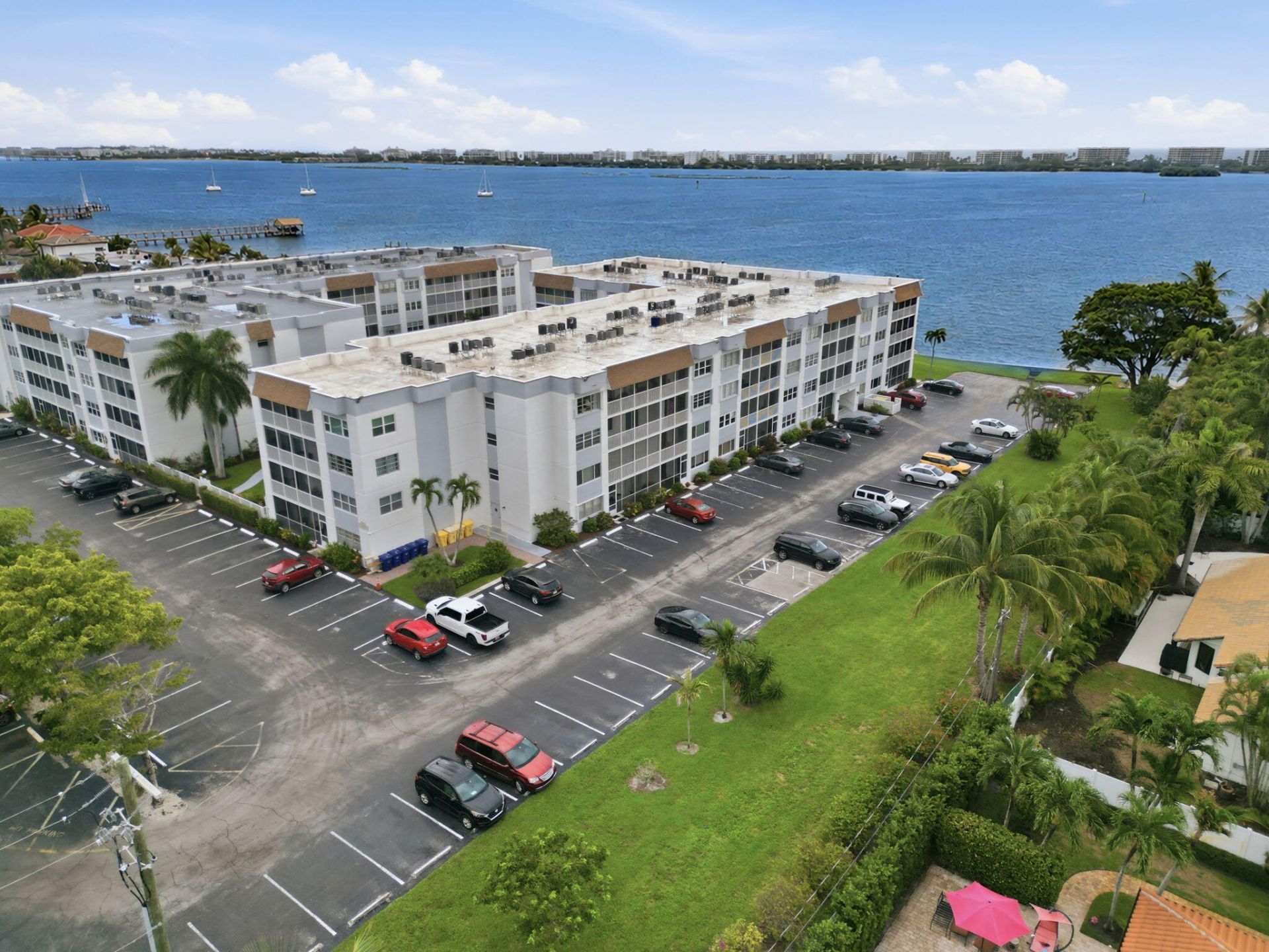 1516 S Lakeside Drive, Unit 408, Lake Worth Beach, FL 33460 Photo