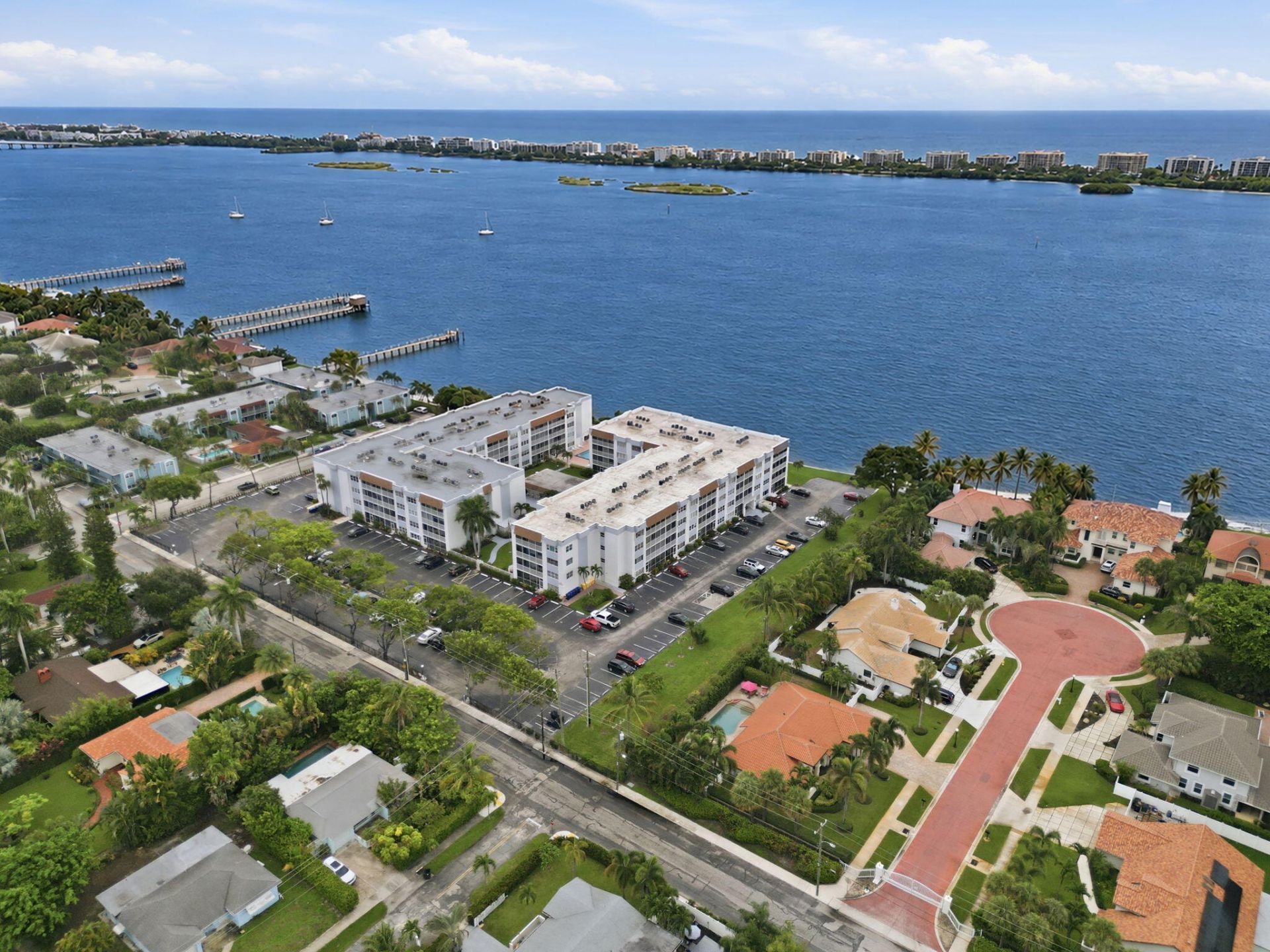 1516 S Lakeside Drive, Unit 408, Lake Worth Beach, FL 33460 Photo