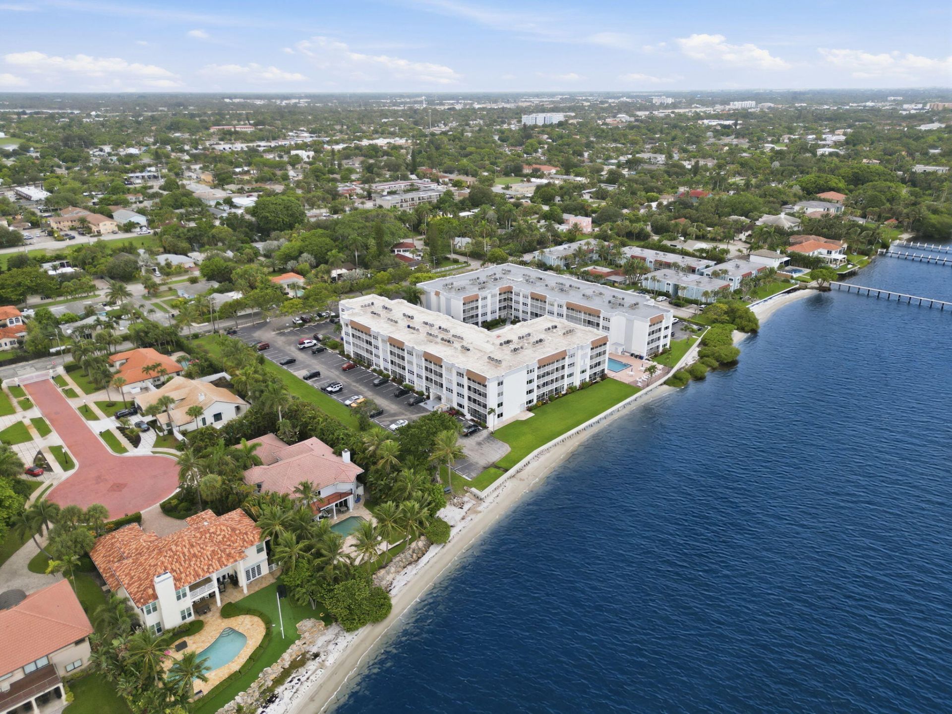 1516 S Lakeside Drive, Unit 408, Lake Worth Beach, FL 33460 Photo