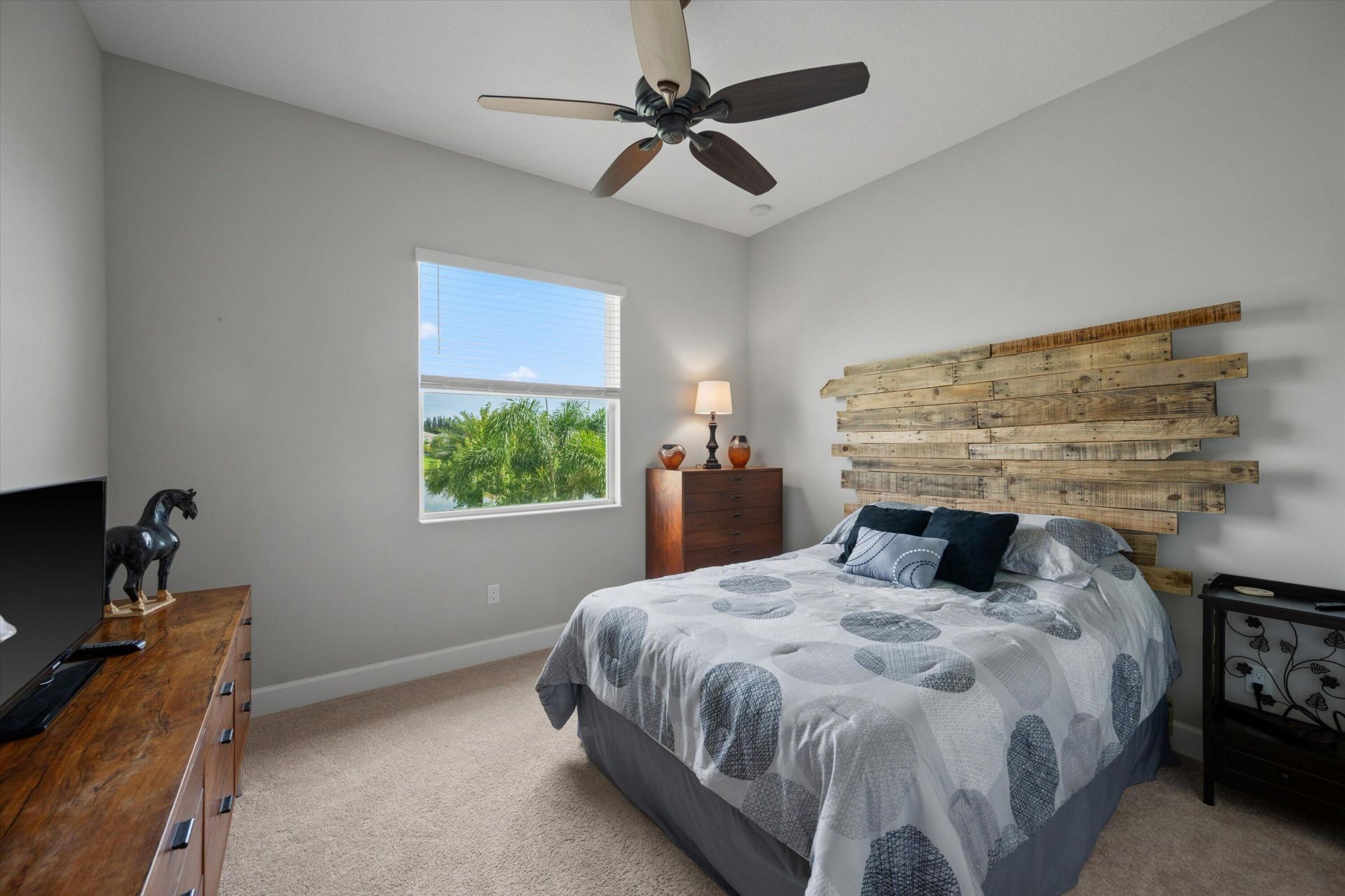 15055 Goldfinch Circle, Westlake, FL 33470 Photo