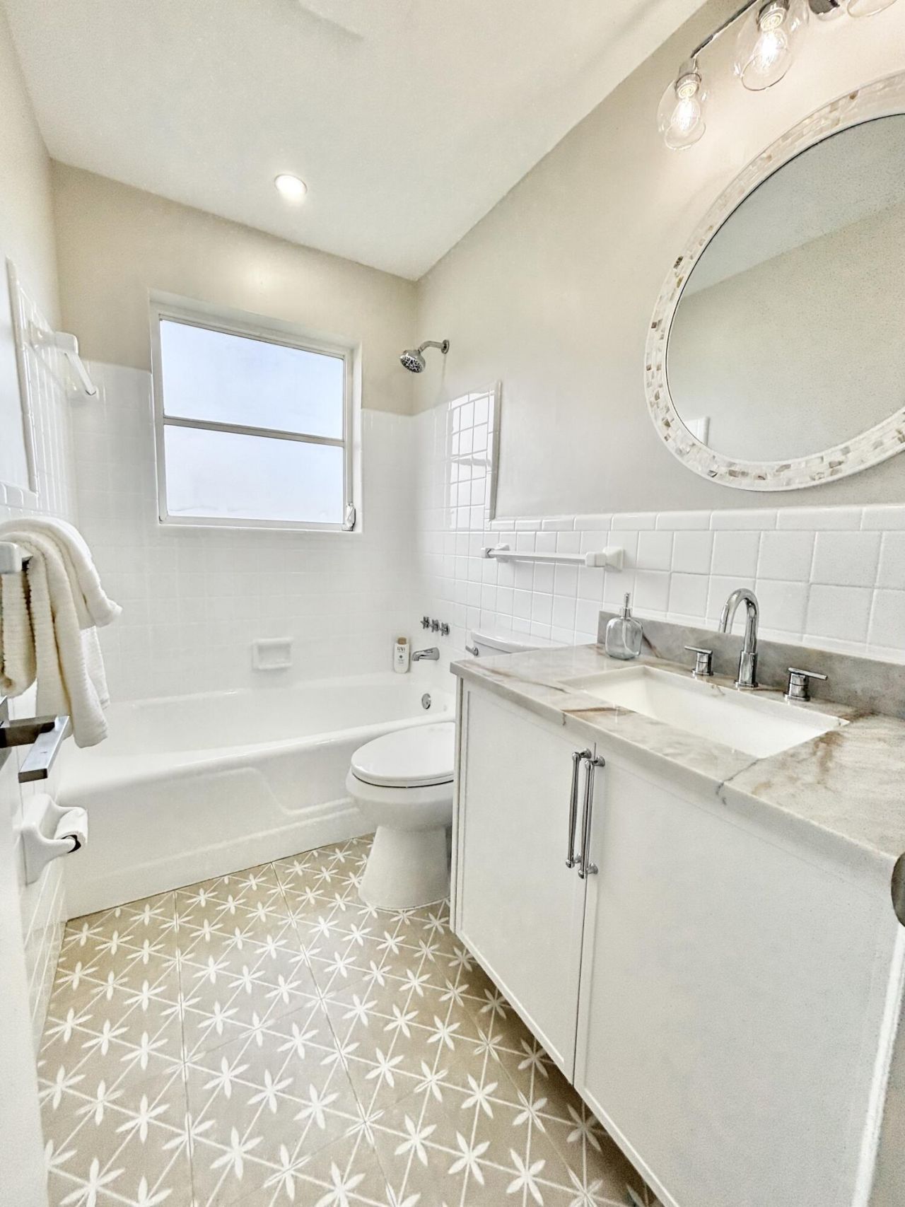 470 NE 45th Street, Boca Raton, FL 33431 Photo