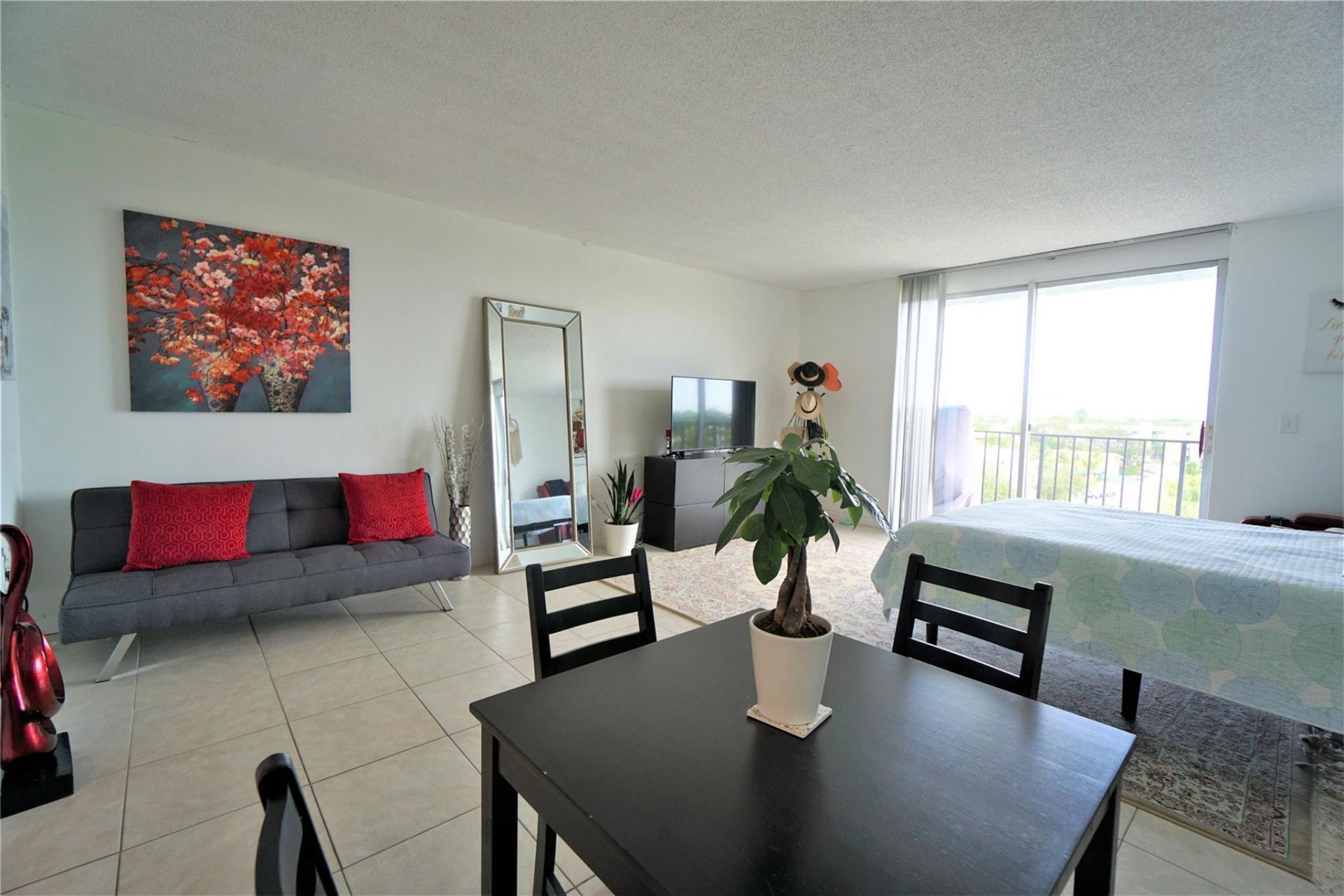 12500 NE 15th Avenue, Unit 614, North Miami, FL 33161 Photo