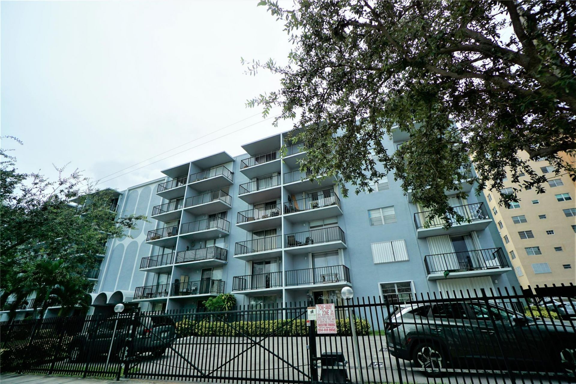 12500 NE 15th Avenue, Unit 614, North Miami, FL 33161 Photo