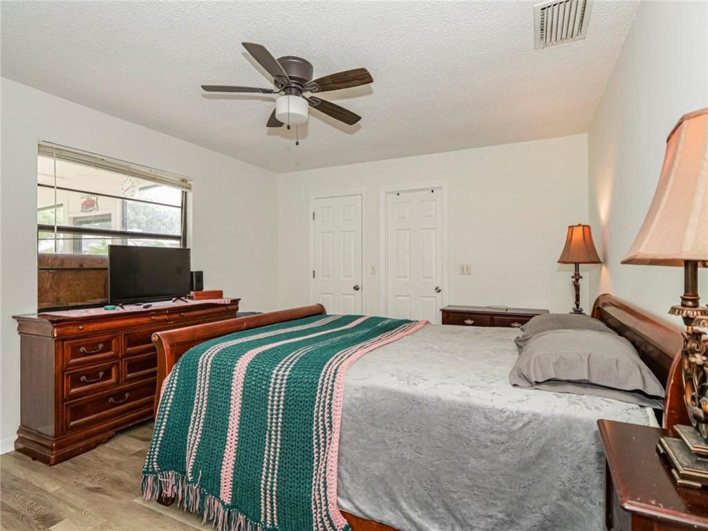 1636 20th Place Sw, Vero Beach, FL 32962 Photo