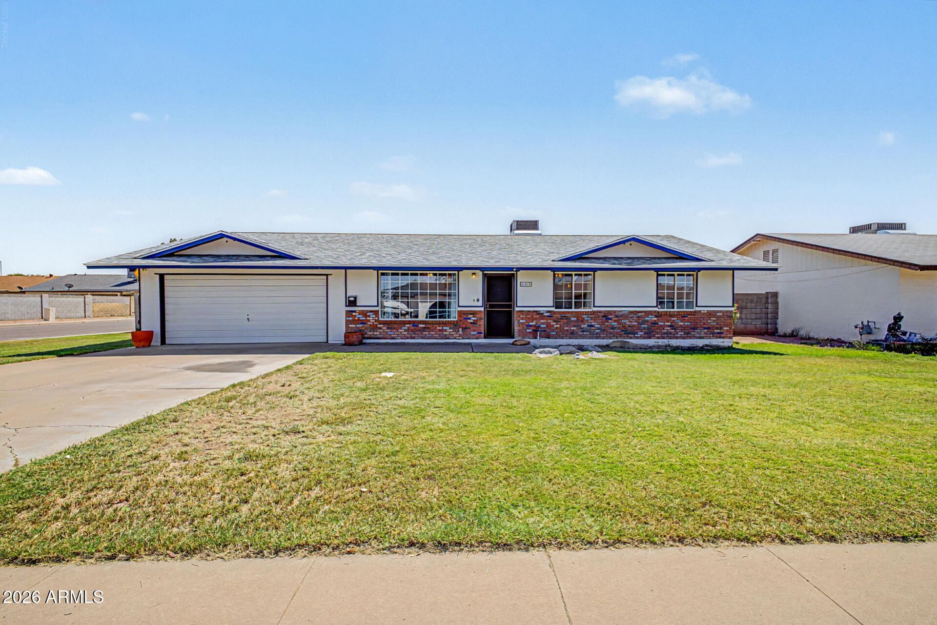 209 W Ivyglen Street, Mesa, AZ 85201 Main Photo