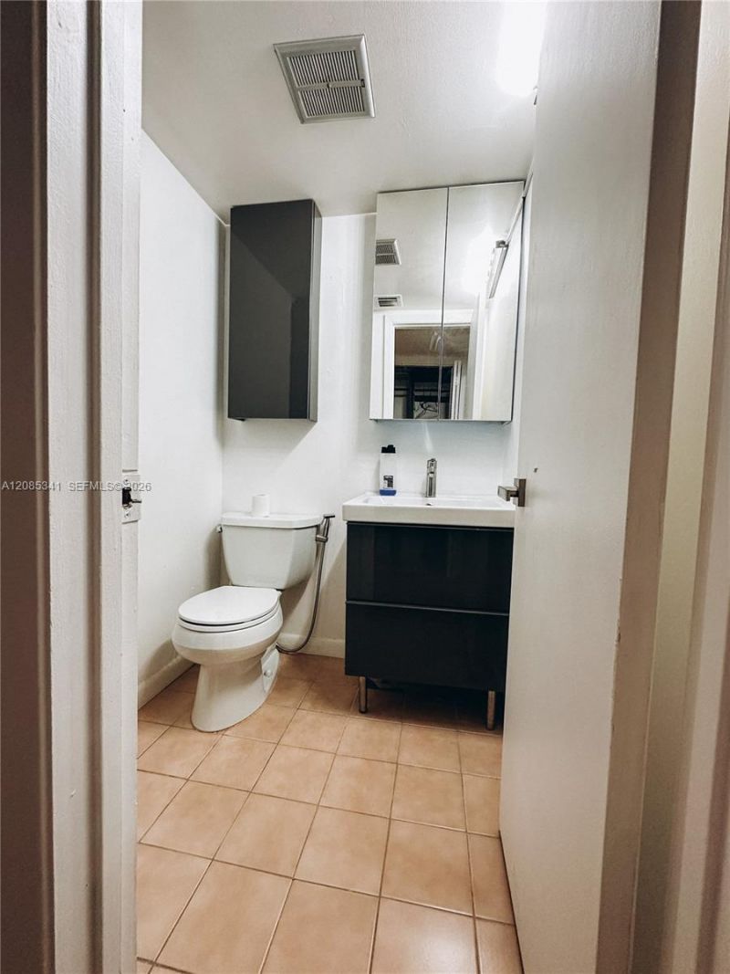 1425 Arthur St, Unit 204A, Hollywood, FL 33020 Photo