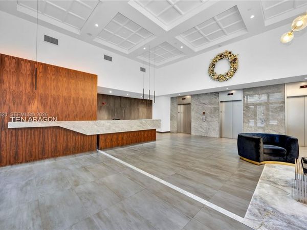 10 Aragon Ave , Unit 810, Coral Gables, FL 33134