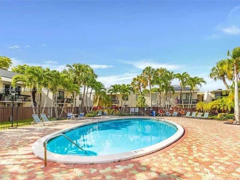 8301 SW 142nd Ave, Unit B205, Miami, FL 33183 Photo
