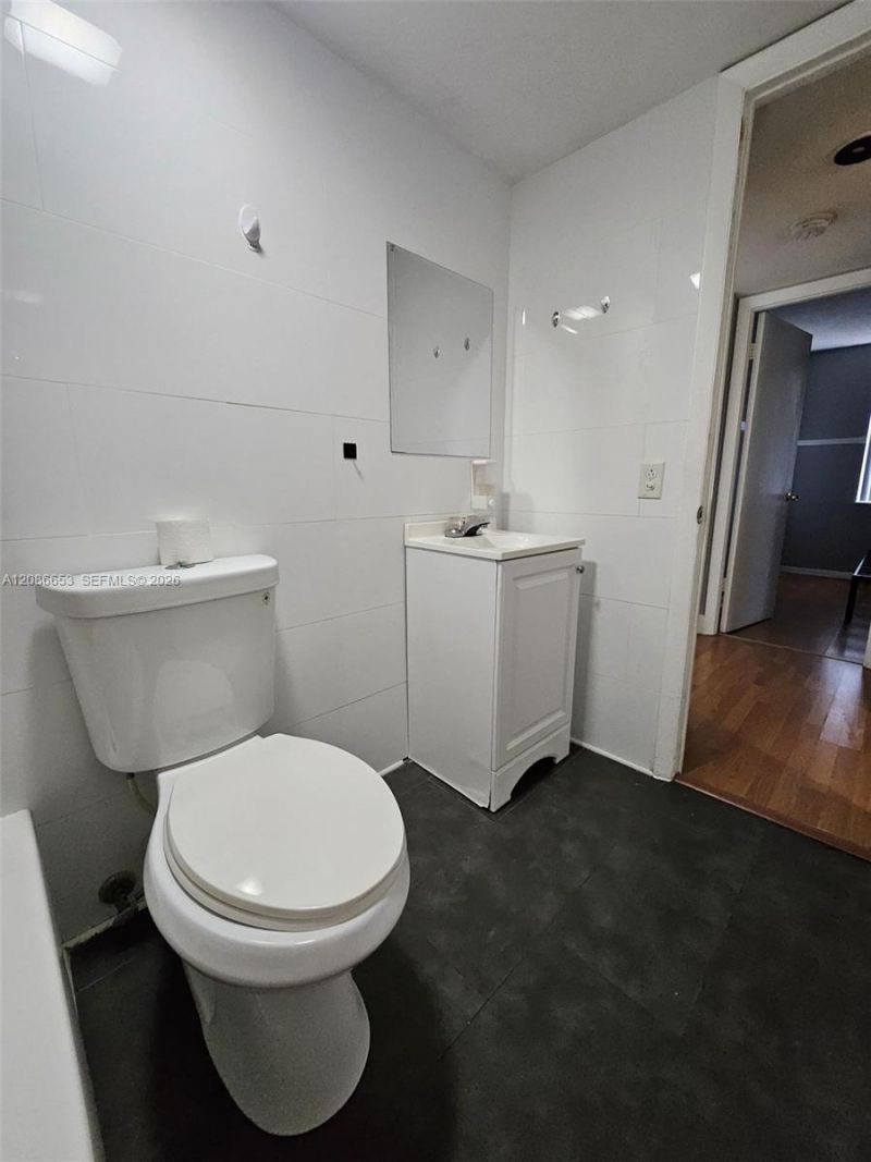 8301 SW 142nd Ave, Unit B205, Miami, FL 33183 Photo