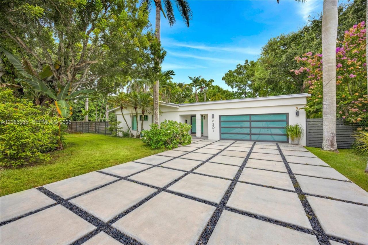 8201 SW 62nd Ave, South Miami, FL 33143 Photo