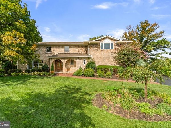 6911 SUMMERSWOOD DRIVE, FREDERICK, MD 21702