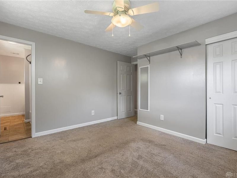 5232 Fishburg Road, Huber Heights, OH 45424 Photo 16