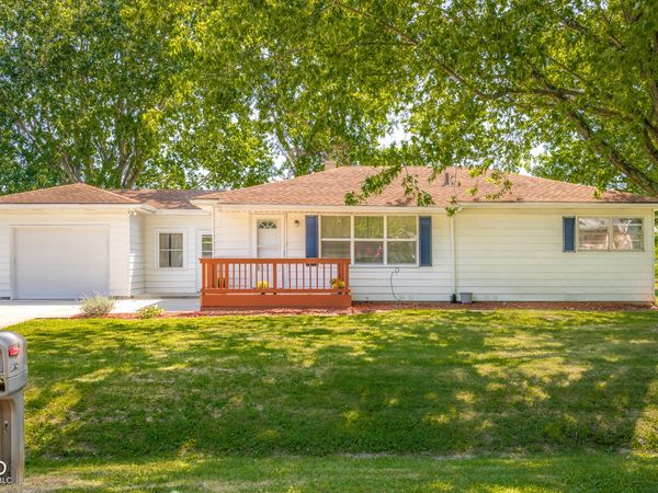 2874 S Oakland Drive, Shelbyville, IN 46176