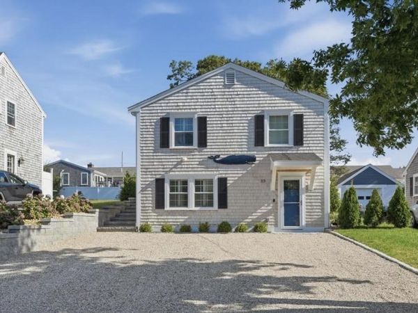 33 Dexter Ave, Sandwich, MA 02563