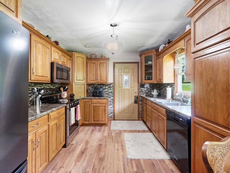 10365 Shelby Freyburg Road, Wapakoneta, OH 45895 Photo 11