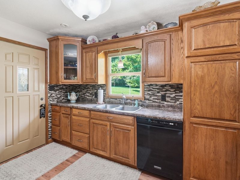 10365 Shelby Freyburg Road, Wapakoneta, OH 45895 Photo 13