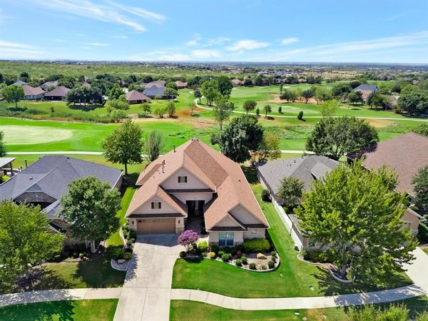 9941 Grandview Drive, Denton, TX 76207