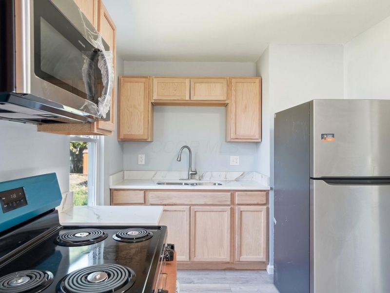 2297 Howey Road, Columbus, OH 43211 Photo 12